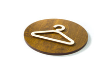 Załaduj obraz do przeglądarki galerii, Changing Room or Coat Check Door Sign