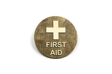 Załaduj obraz do przeglądarki galerii, First Aid Kit Sign