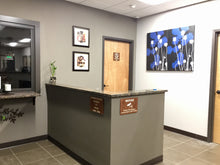 Załaduj obraz do przeglądarki galerii, Charging station sign. Mobile devices recharge dock. Charge your phone.