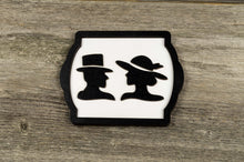 Załaduj obraz do przeglądarki galerii, Retro Style MEN & WOMEN Wooden Restroom Door Sign