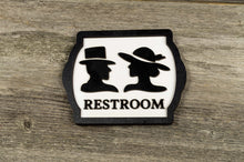 Załaduj obraz do przeglądarki galerii, Retro Style All Gender wooden Restroom Door Sign