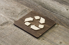 Załaduj obraz do przeglądarki galerii, Recycling sign