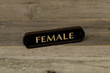 Załaduj obraz do przeglądarki galerii, Female Restroom Door Sign
