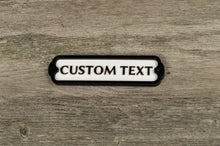 Załaduj obraz do przeglądarki galerii, Personalized Door Sign with Your Custom Text
